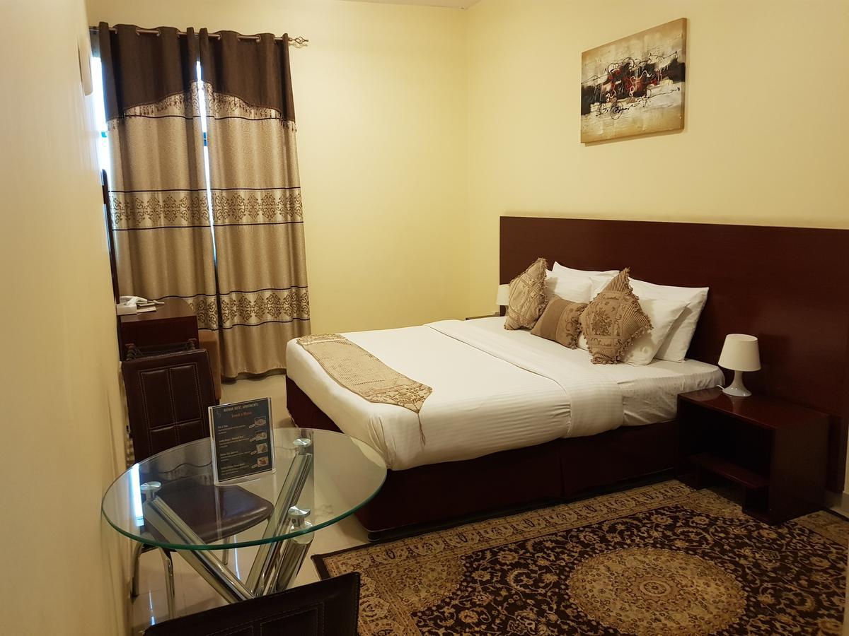 Raynor Hotel Apartments Эль-Фуджайра Экстерьер фото